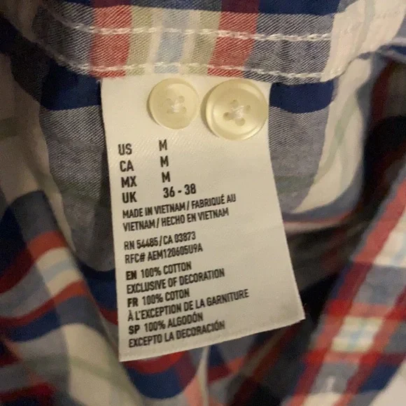 AE button up - Picture 4 of 8